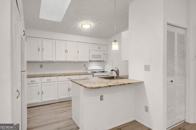 1283 Keys Lake Drive NE, Brookhaven, GA 30319