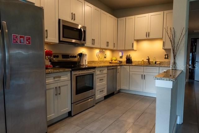 4051 MONTROSE COURT, Orlando, FL 32812