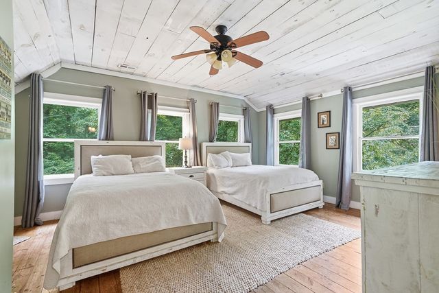 550 Navaho Way, Ellijay, GA 30540