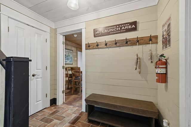550 Navaho Way, Ellijay, GA 30540