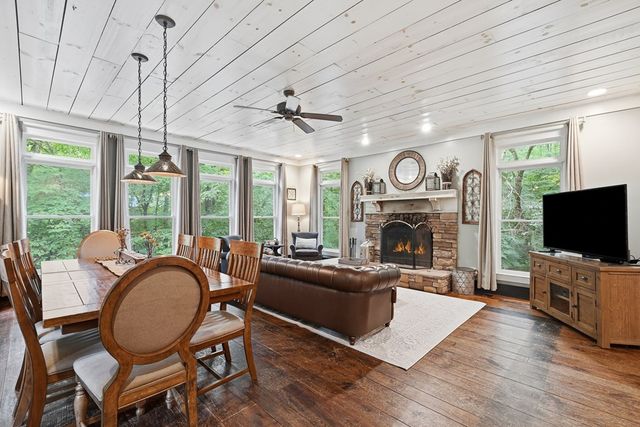 550 Navaho Way, Ellijay, GA 30540