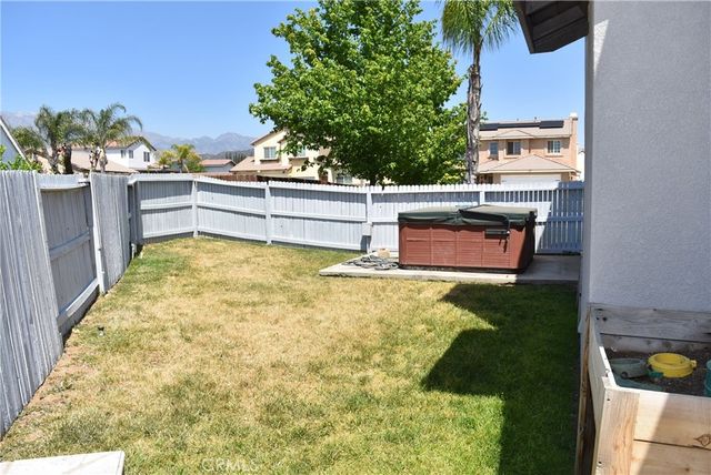 1665 Ravenswood, Beaumont, CA 92223