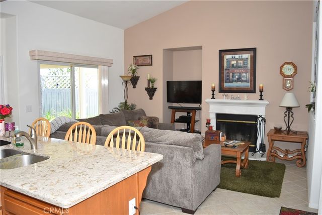 1665 Ravenswood, Beaumont, CA 92223