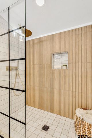 1615 Ginger Dr, Hideaway, TX 75771