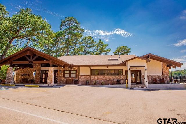 1615 Ginger Dr, Hideaway, TX 75771