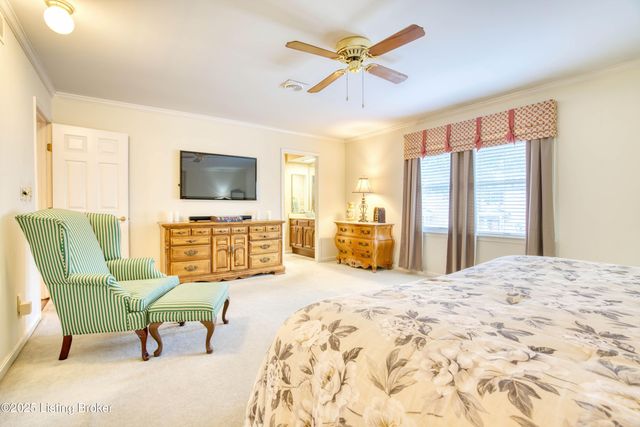 161 Gardiner Lake Rd, Louisville, KY 40205