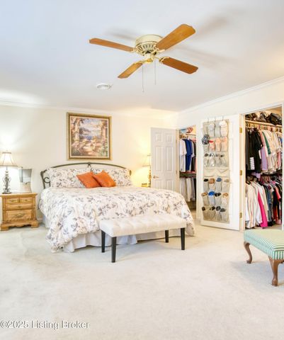 161 Gardiner Lake Rd, Louisville, KY 40205