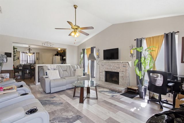 3919 Queens Court, Garland, TX 75043