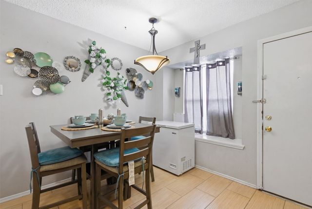 3919 Queens Court, Garland, TX 75043