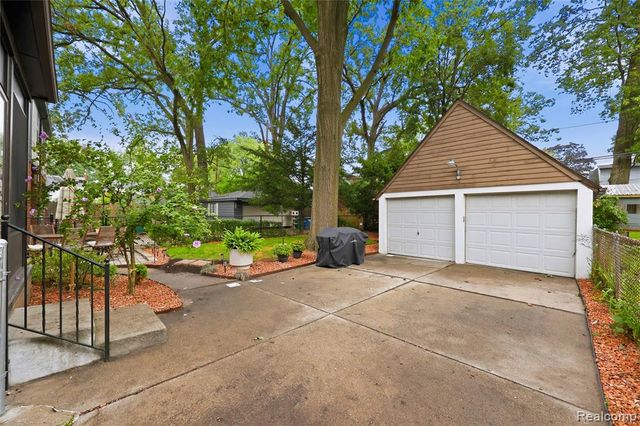 20436 Briarcliff Road, Detroit, MI 48221