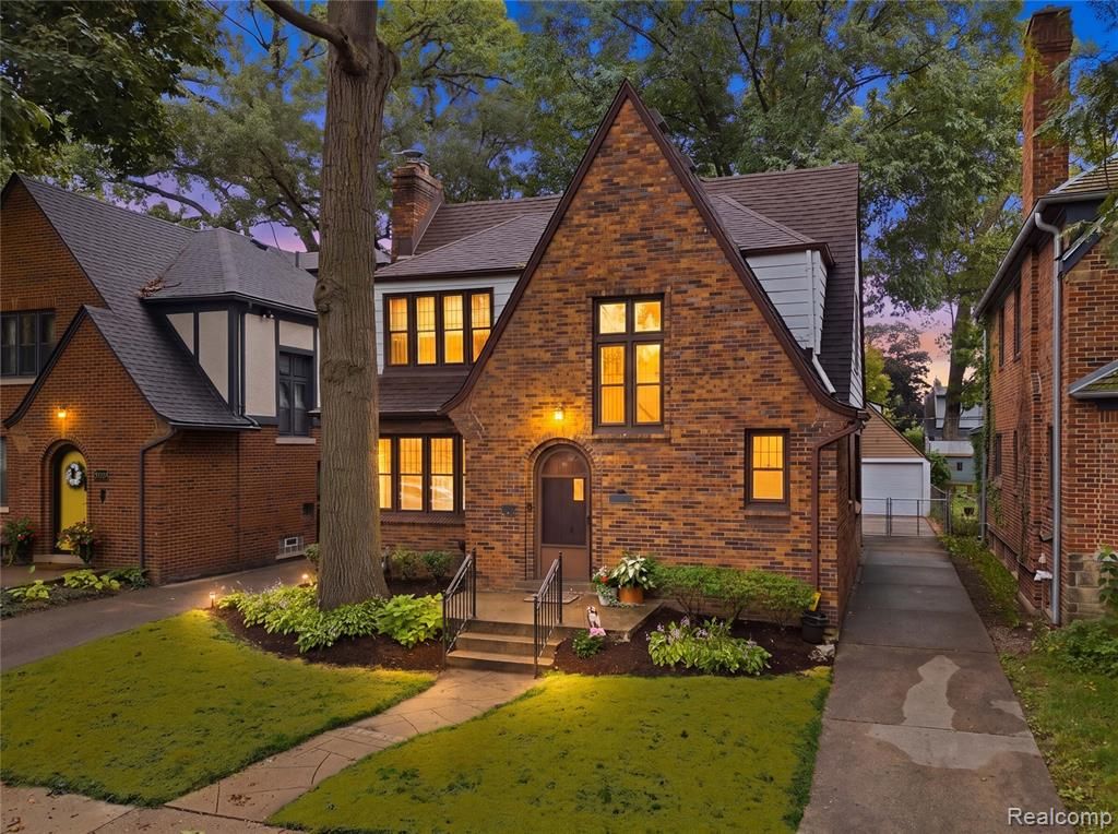 20436 Briarcliff Road, Detroit, MI 48221