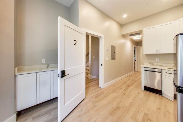 35-37 Delle Ave, Boston, MA 02120