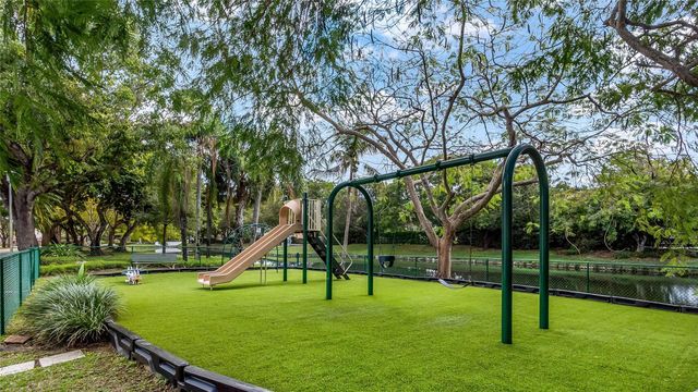 1859 NW 96th Avenue, Plantation, FL 33322