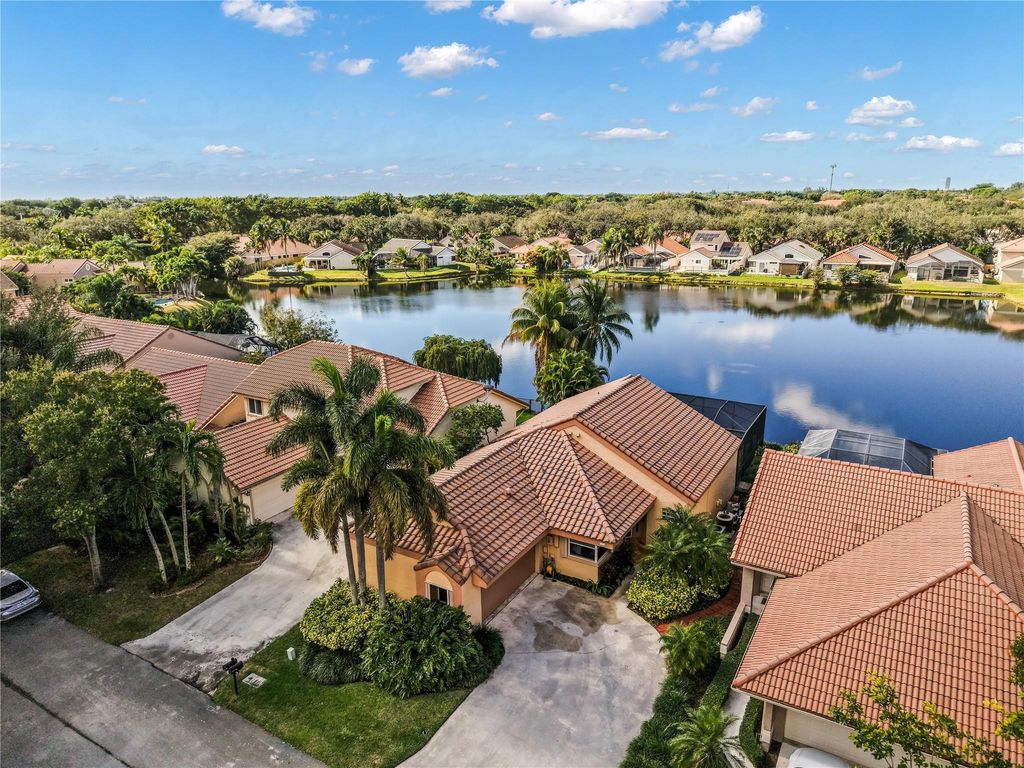 1859 NW 96th Avenue, Plantation, FL 33322