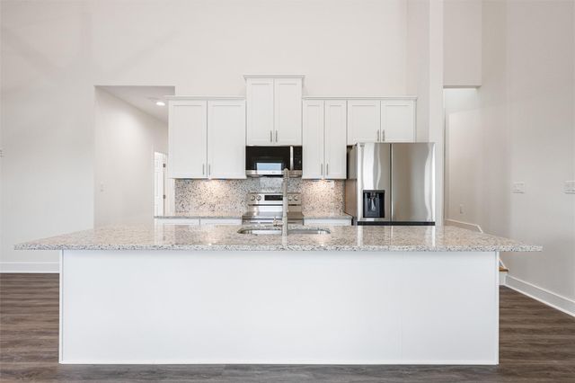 877 Alberdie Drive, Crystal Beach, TX 77650