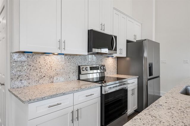 877 Alberdie Drive, Crystal Beach, TX 77650