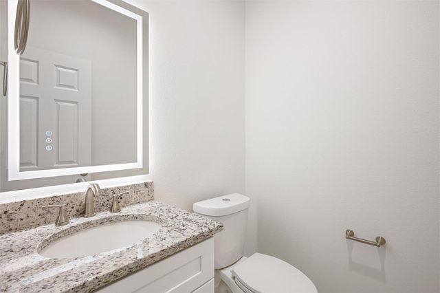 877 Alberdie Drive, Crystal Beach, TX 77650