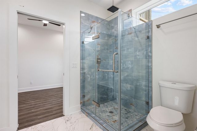 877 Alberdie Drive, Crystal Beach, TX 77650