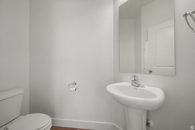 1048 N WAYNE DR, Saratoga Springs, UT 84045