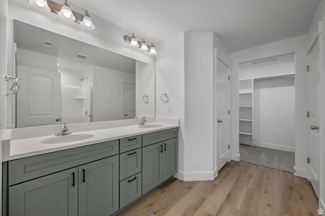 1048 N WAYNE DR, Saratoga Springs, UT 84045