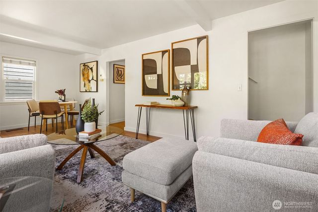 17 W Dravus Street, Seattle, WA 98119