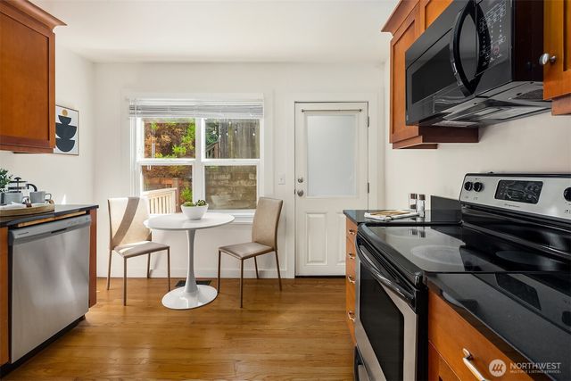 17 W Dravus Street, Seattle, WA 98119