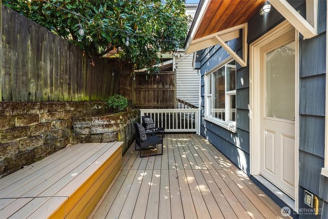 17 W Dravus Street, Seattle, WA 98119