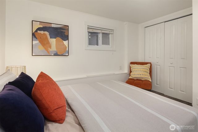17 W Dravus Street, Seattle, WA 98119