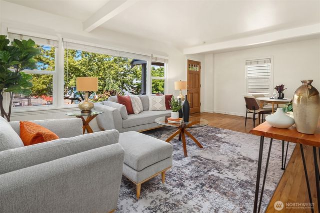 17 W Dravus Street, Seattle, WA 98119