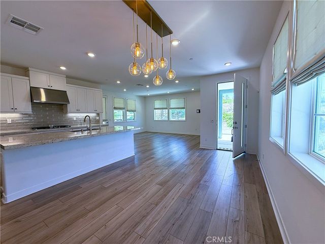 27078 Painted Sky Way, Valencia, CA 91381