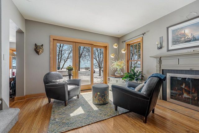 1783 BRIGHTON BEACH ROAD, Menasha, WI 54952