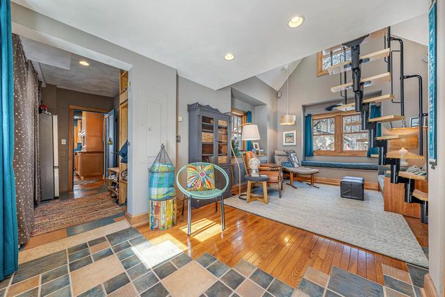 1783 BRIGHTON BEACH ROAD, Menasha, WI 54952