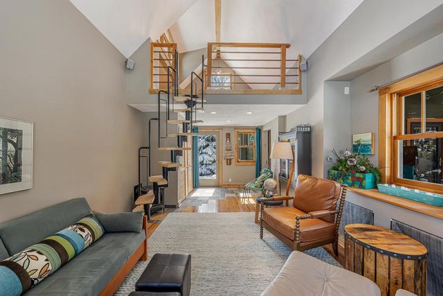 1783 BRIGHTON BEACH ROAD, Menasha, WI 54952