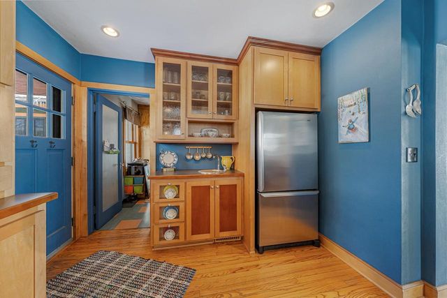 1783 BRIGHTON BEACH ROAD, Menasha, WI 54952