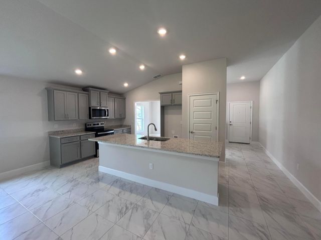 8833 Waterstone Boulevard, Fort Pierce, FL 34951