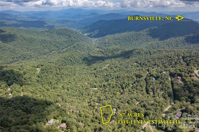 92 Goldenleaf Road, Mars Hill, NC 28754