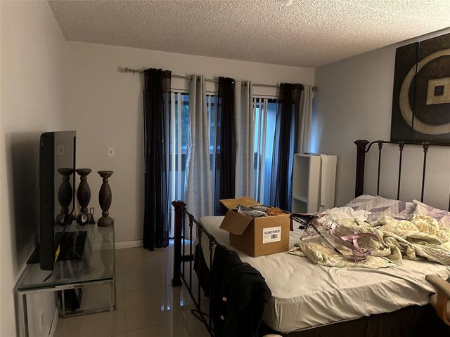 6542 Racquet Club Drive 68, Fort Lauderdale, FL 33319