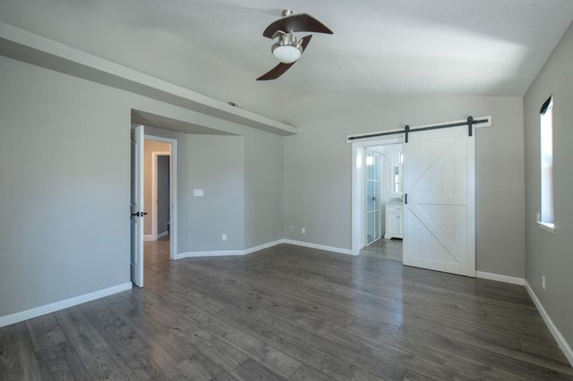 1206 E Kenosha, Fresno, CA 93720