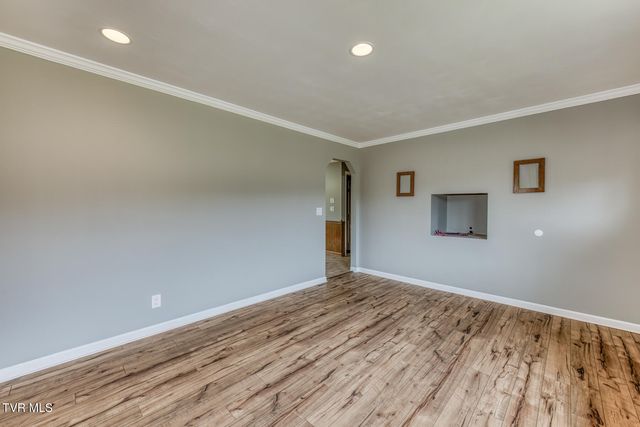 11132 Stanley Valley Road, Gate City, VA 24251