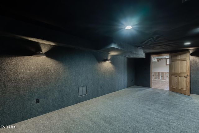 11132 Stanley Valley Road, Gate City, VA 24251