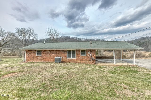 11132 Stanley Valley Road, Gate City, VA 24251