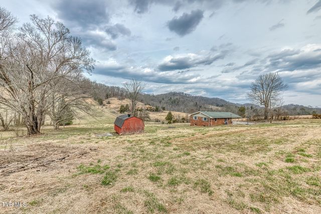 11132 Stanley Valley Road, Gate City, VA 24251