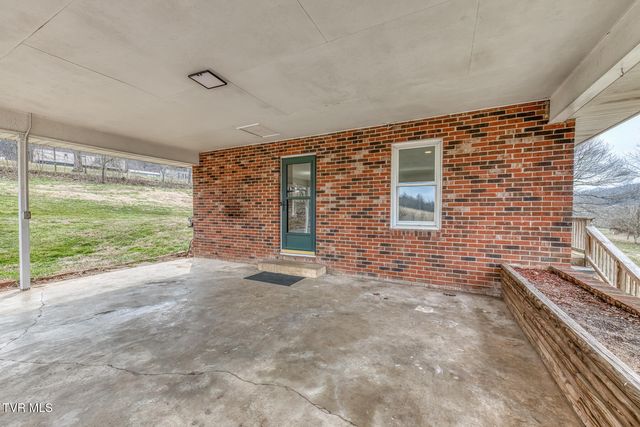 11132 Stanley Valley Road, Gate City, VA 24251