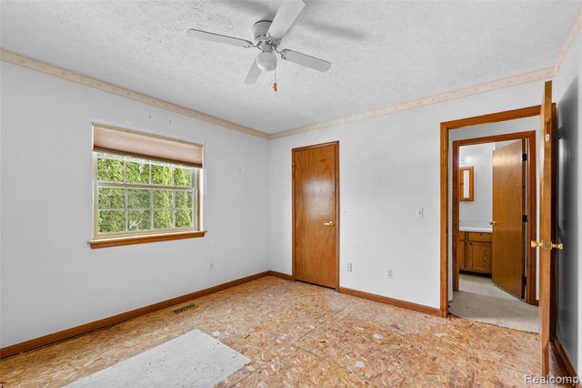 3778 Ponchartrain Drive, Pinckney, MI 48169