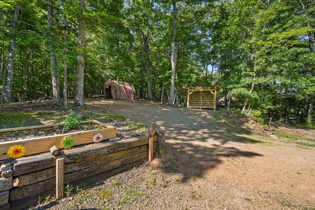 913 Royal Oaks Trail, Brasstown, NC 28902