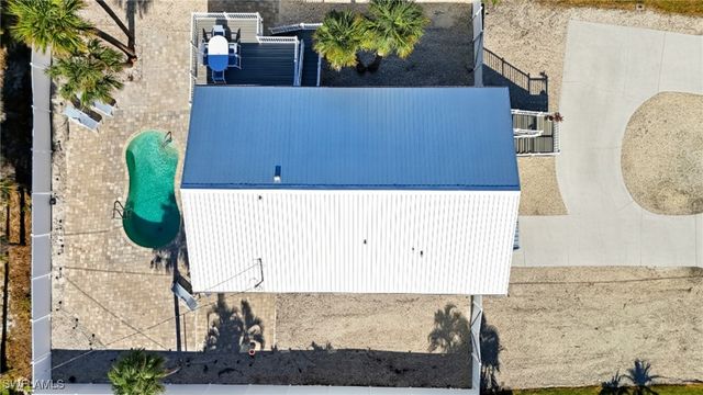 7868 Buccaneer DR, Fort Myers Beach, FL 33931