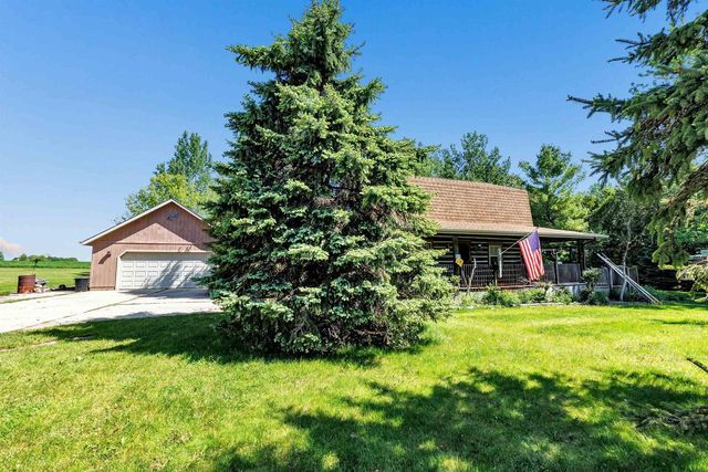 8412 ZANDER ROAD, Maribel, WI 54227