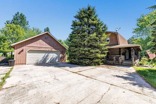 8412 ZANDER ROAD, Maribel, WI 54227