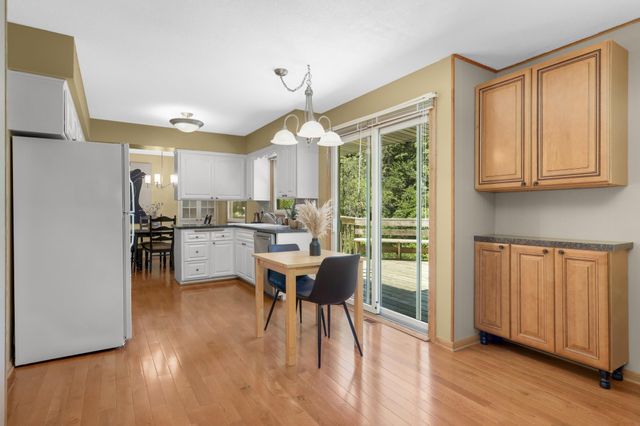 2080 Kelly Drive, Golden Valley, MN 55427