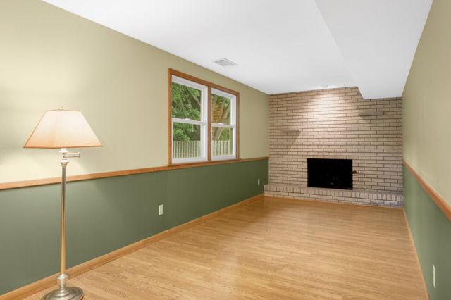 2080 Kelly Drive, Golden Valley, MN 55427